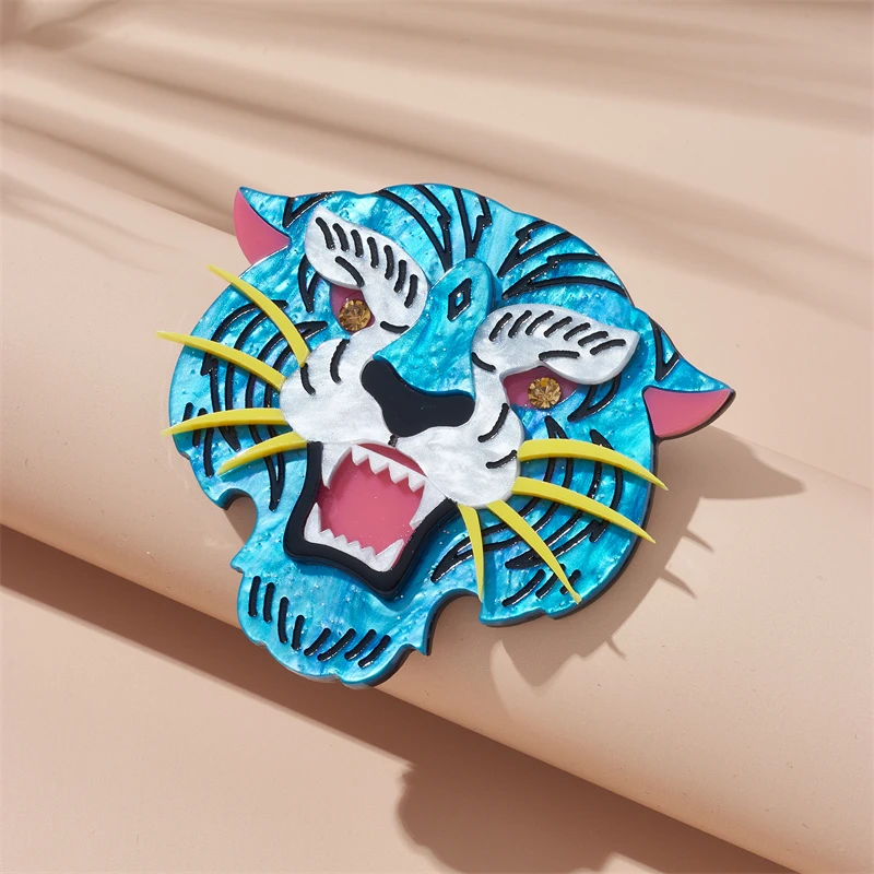 MEYRROYU Cartoon Blue Fierce Tiger Brooches Women\'s Stylish Acrylic Material Animal Badge Gifts Pins Accessories Jewelry Брошь
