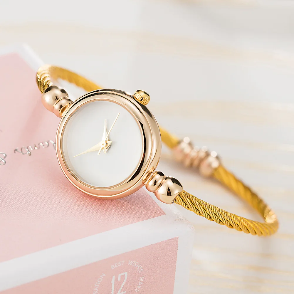 Relojes minimalistas para mujer, pulsera pequeña de oro, reloj de pulsera Retro de acero inoxidable para mujer, reloj de pulsera de cuarzo, reloj de vestir a la moda