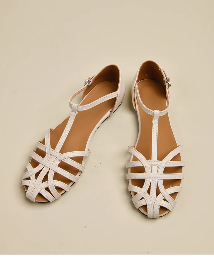 Baotou Sandals Women\'s Summer New Color Matching Pointy T-buckle Square with Breathable Roman Shoes