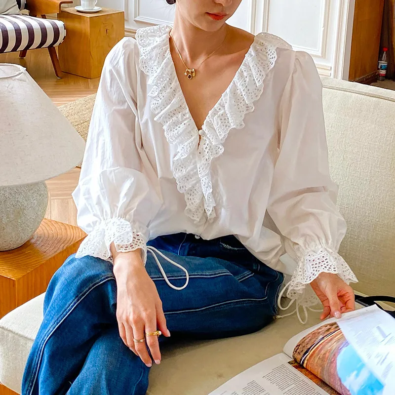 

Floral Style Lace Chic Blouse Shirt Women 100% Cotton Spring Autumn V-neck Loose Long Lantern Sleeve Sexy Casual Ladies Tops New