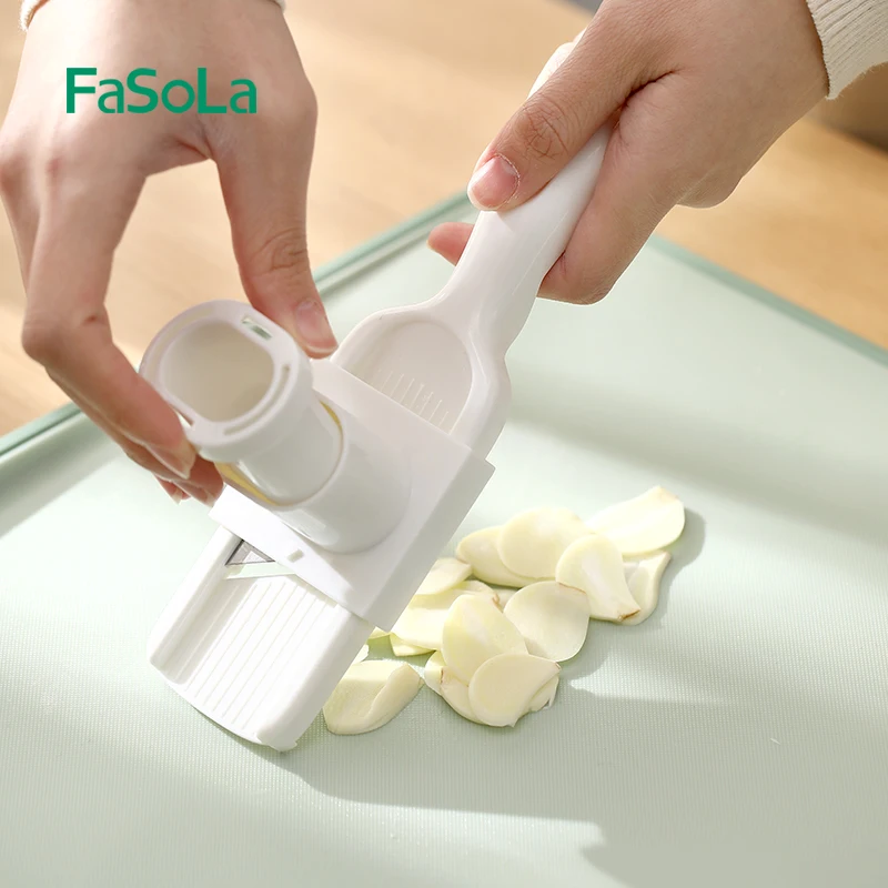 

FaSoLa Fruit Shredders Vegetable Slicers Onion Cutter Garlic Presses with Handguard Stainless Steel Blade Kitchen Gadgets Tools