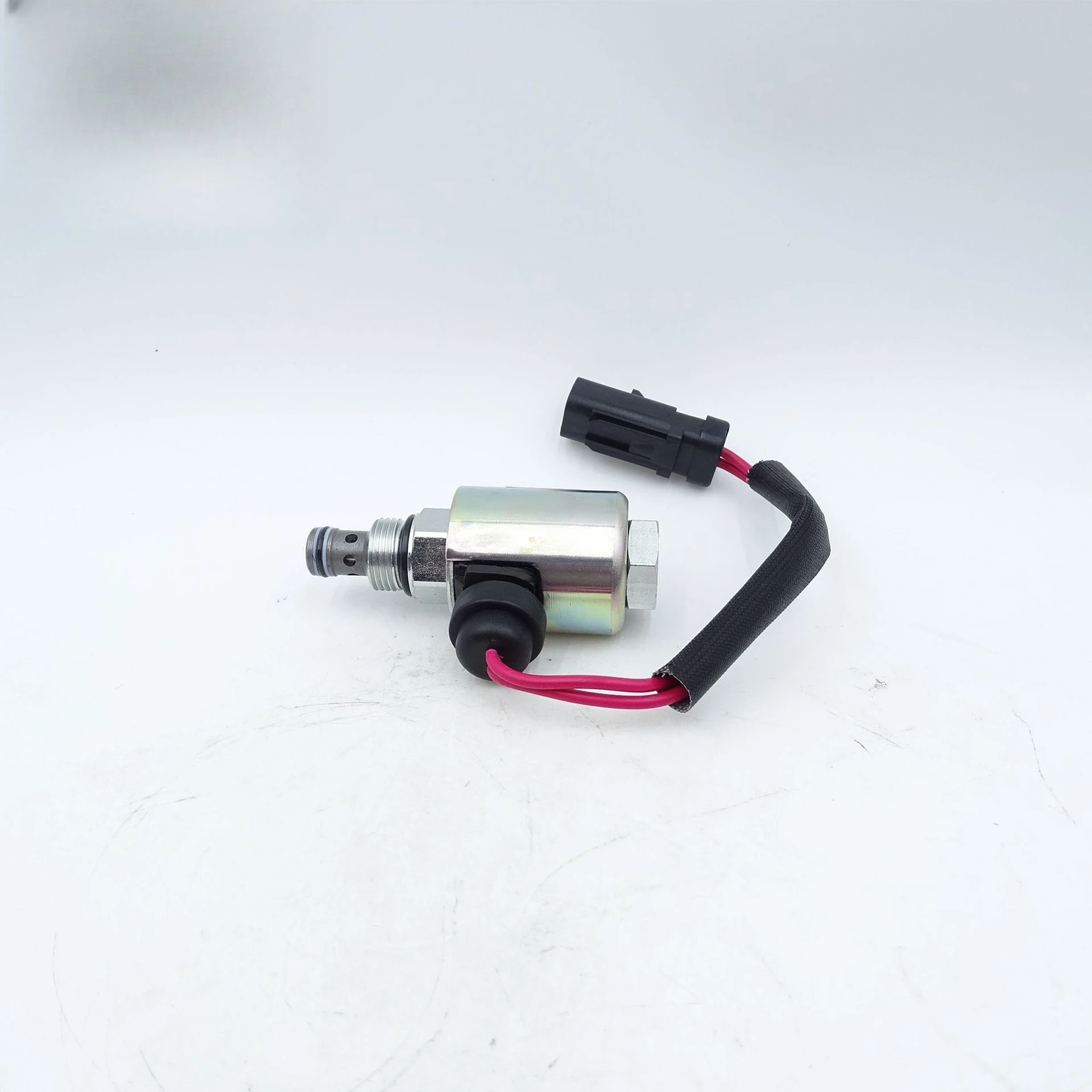 300-3555 Solenoid Valve for Engines C13 C15 C18 C9 C9.3