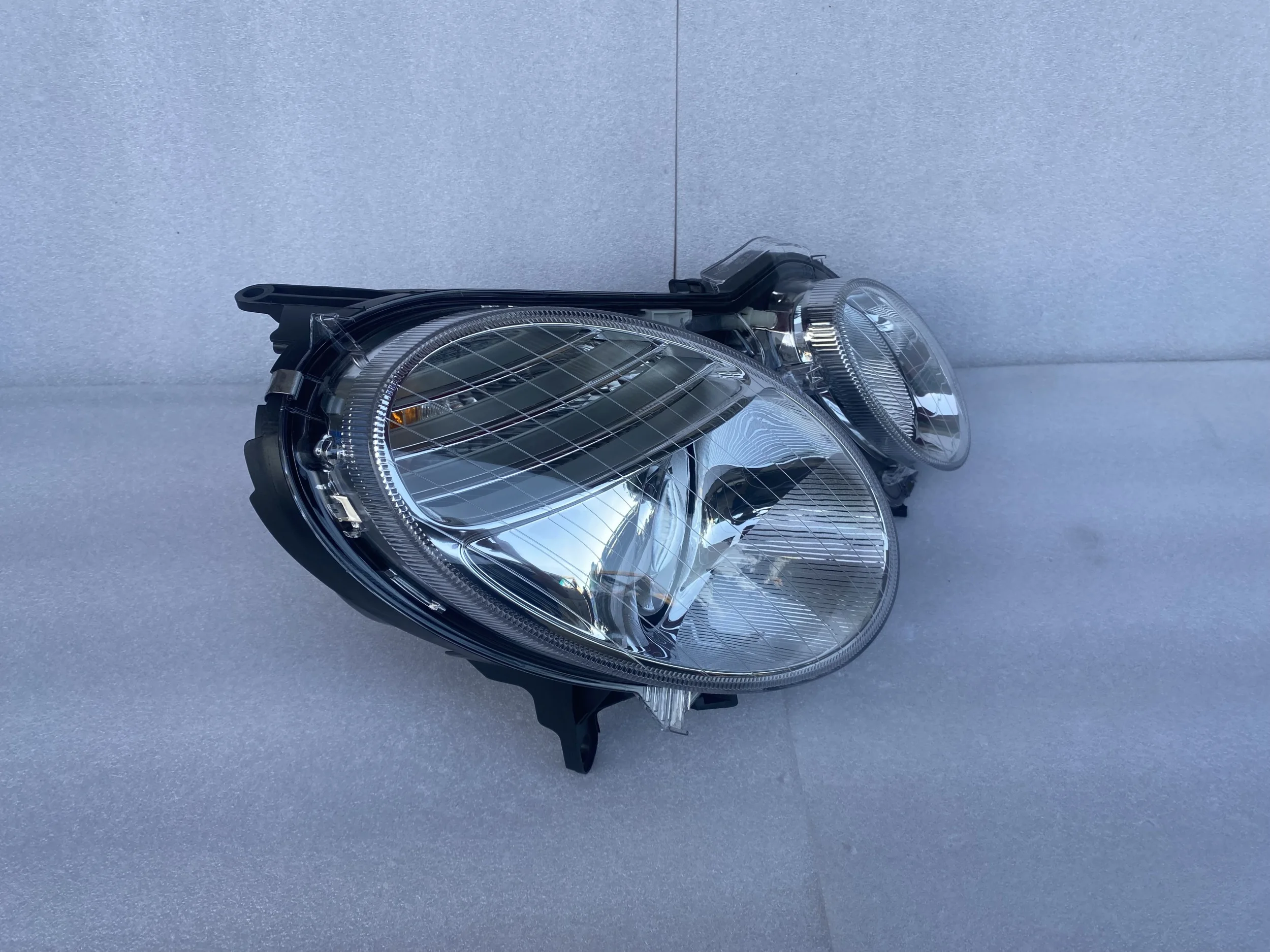 Original High Quality Herniac Headlamps For Mercedes Benz E-class W211 E240 E300 Herniac Headlamps 2006-2008 Headlight Assembly