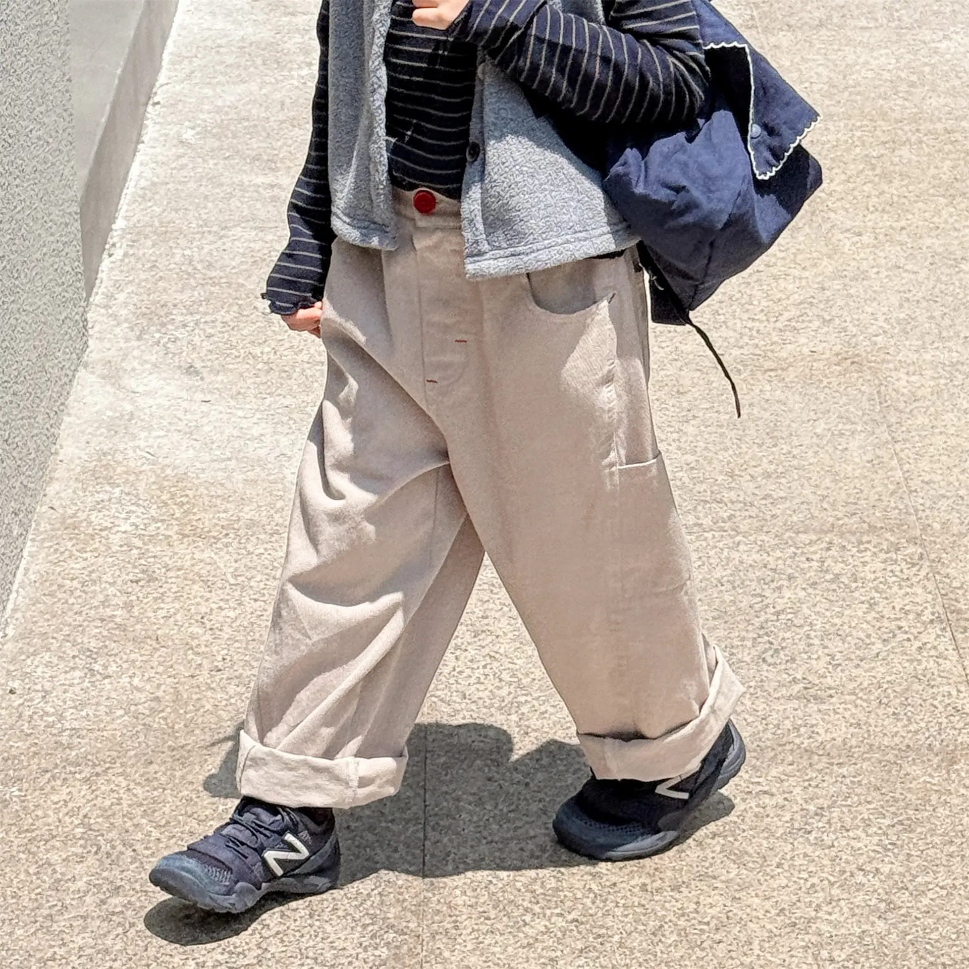 

2025 Autumn New Children Casual Pants Cotton Girls Solid Versatile Trousers Fashion Kids Boys Loose Harem Pants Baby Clothes