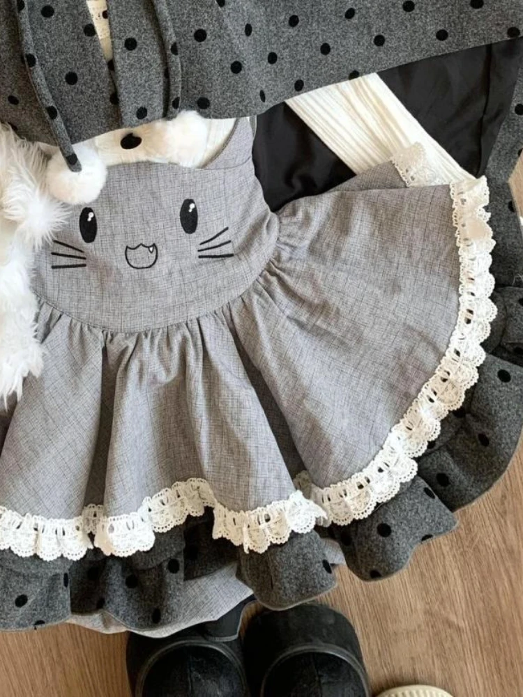 ชุดกระโปรงน่ารักสไตล์คาวาอี้สำหรับฤดูใบไม้ร่วงและฤดูหนาว ผู้หญิง ลายจุด ผ้าคลุมไหล่ + เสื้อเซ็กซี่แบบสาวฮอต + กระโปรงมินิเค้กน่ารักสไตล์ Y2k ชุด 3 ชิ้น ใหม่