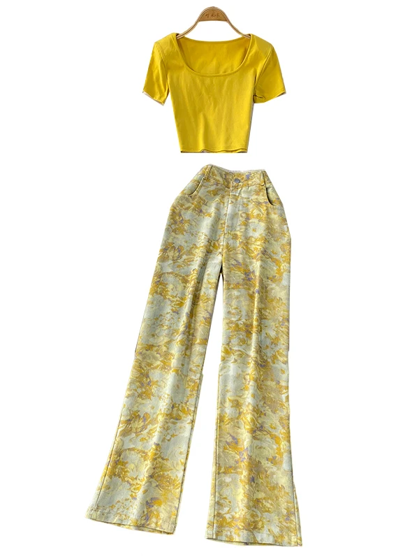 

Сексуальная футболка ort + широкие брюки с высокой талией, комплект из двух предметов, квадратный воротник, дизайн, вышивка, джинсовый эффект похудения для молодых ...