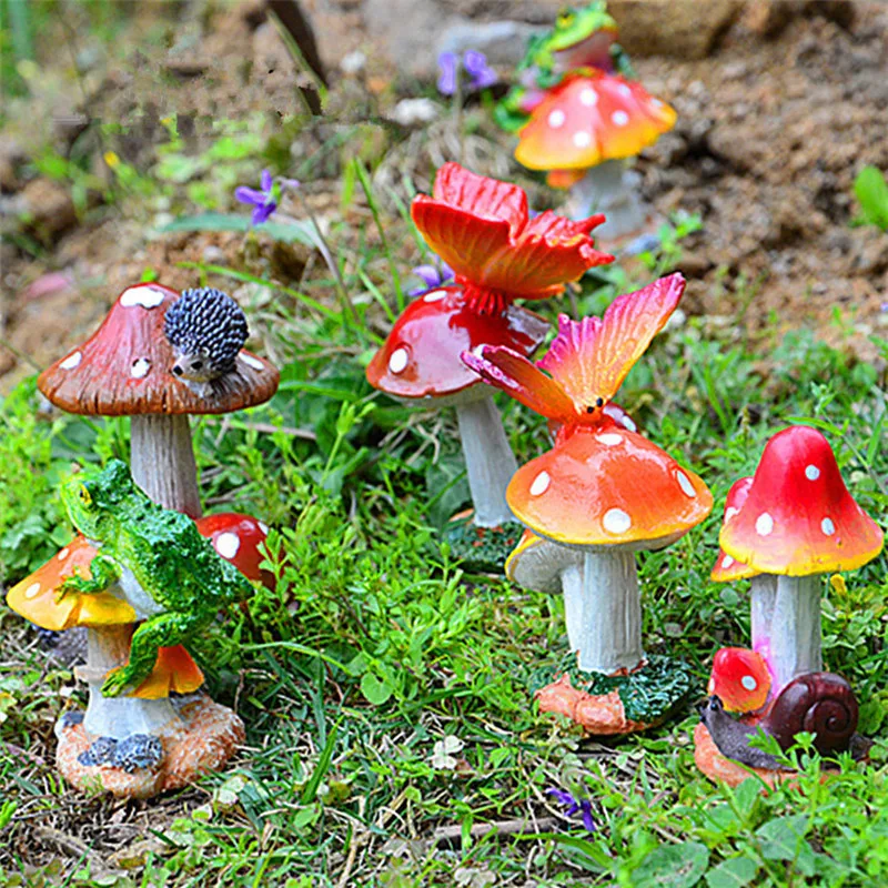 

Small Mushroom Ornaments Garden Decor Outdoor Animal Figurines 5-8cm High Fairy Doll Garden Yard Decoration