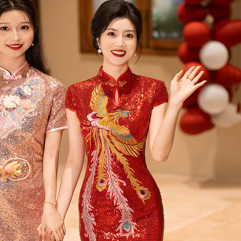 Shining Red Cheongsam 2025 Spring and Summer New Female Mom Stage Walk Show Performance Qipao Dress