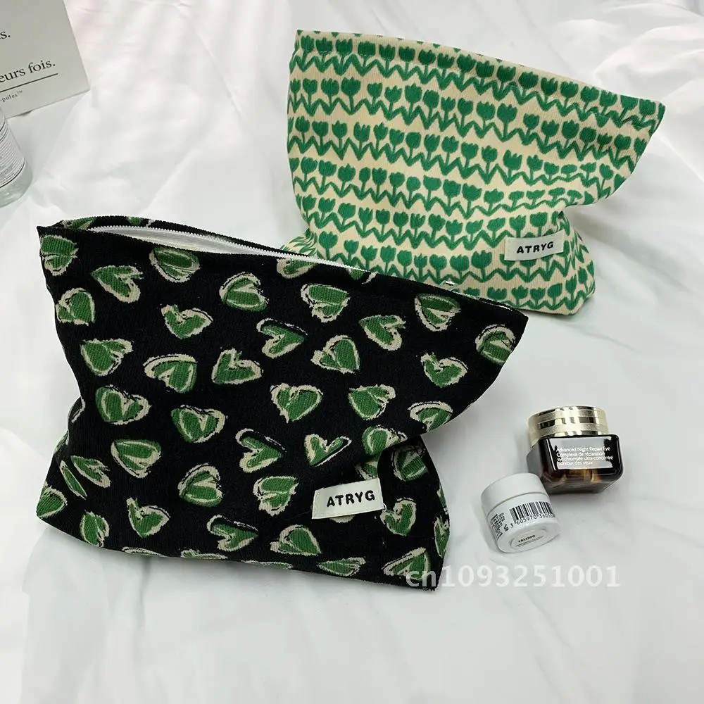 

Vintage Corduroy Cosmetic Bag Flower Jacquard Print Portable Travel Hand Storage Wash Bag Foldable Lining Material Canvas