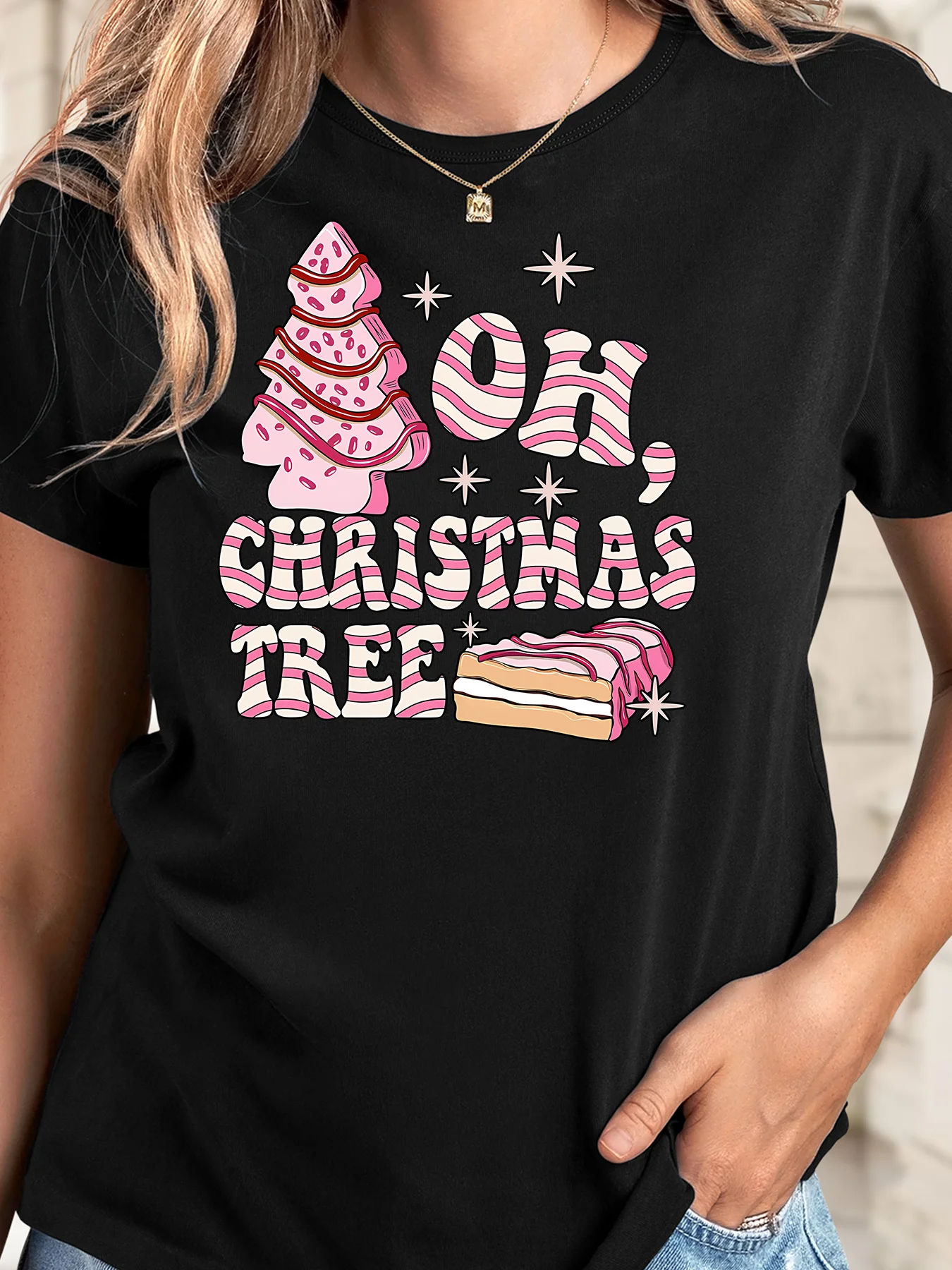 Women's Festive Christmas Tree & Dessert Print T-Shirt - Casual Crew Neck, Short Sleeve Top for Casual Attire