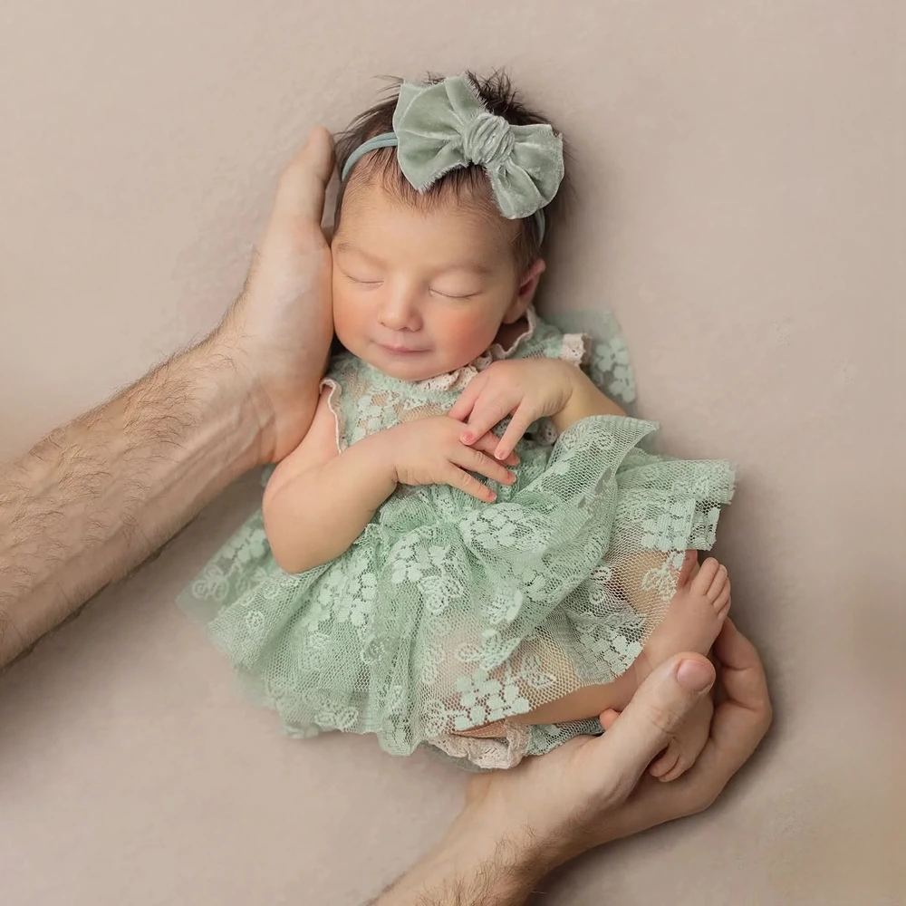 Sage Green Baby Photography Props Newborn Girl Lace Romper Infant Photoshoot Outfits Vintage Studio Posing Clothes Dress