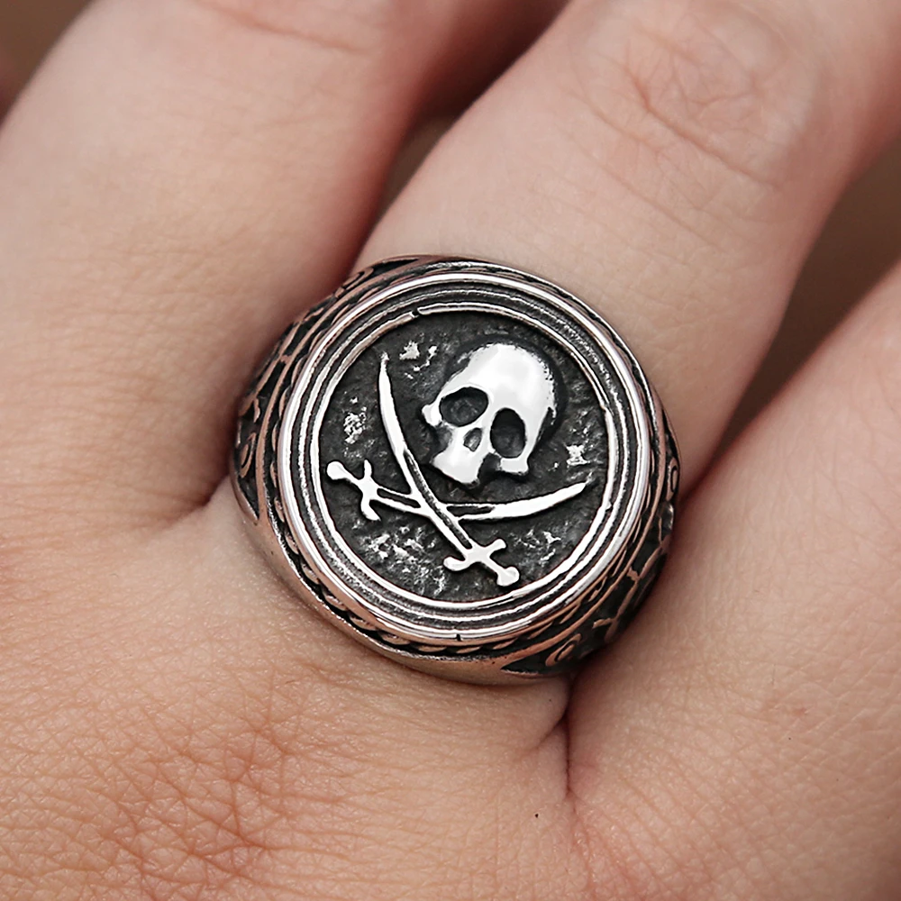 Punk Vintage Double Knife Pirate Skull Ring for Men Gothic Stainless Steel Compass Rings Biker Amulet Jewelry Gift Wholesale