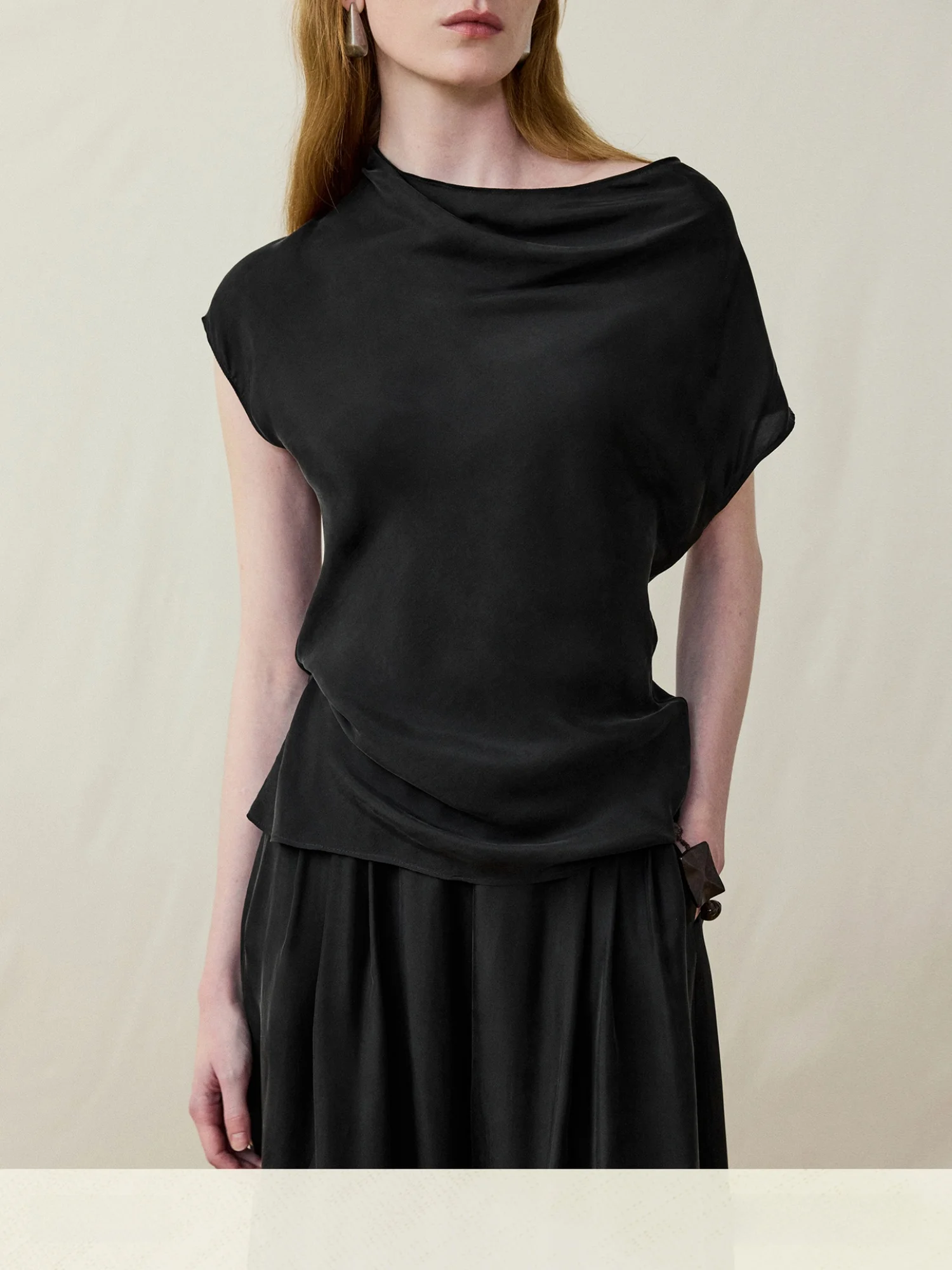 

MURMUR MI Copper Ammonia Thread Knitted Short Sleeve T-Shirt Lightweight Casual Everyday Women's Top Elegant Style Spring Season