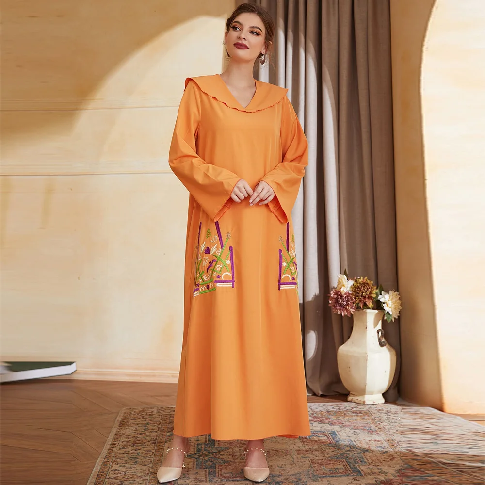 TY-21506 Large Dubai Arab Muslim Fashion 2023 New Flip V-neck Embroidered Robe