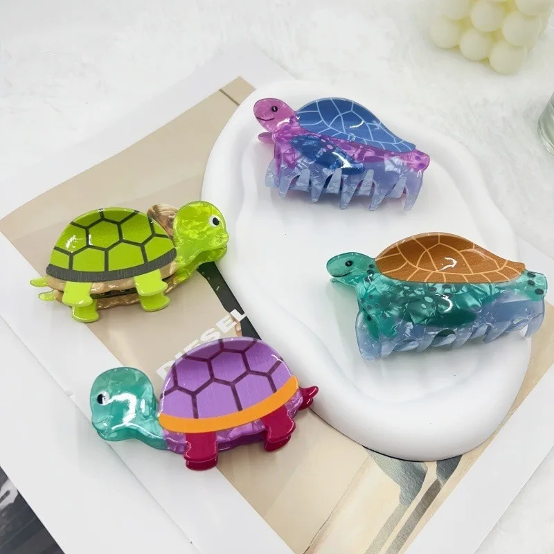 

New Marine Life Series Turtle Hair Claw Acrylic Material Personalized Fashion Versatile Shark Clip Women's Hair Accessories