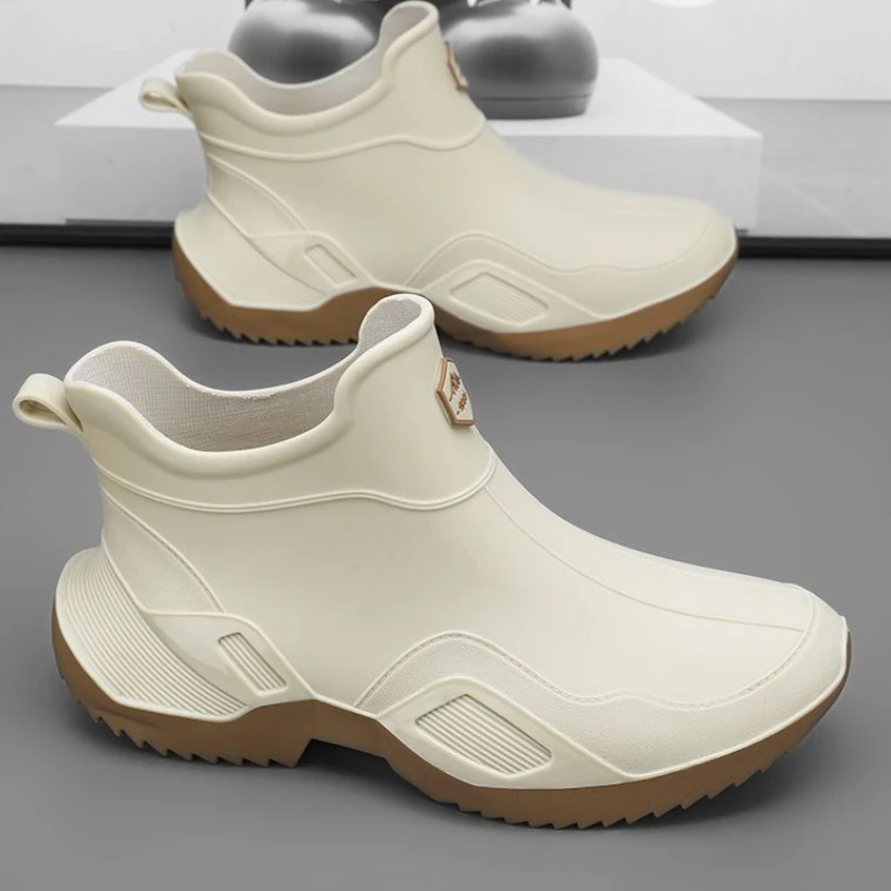 Booties Young Stude… - image