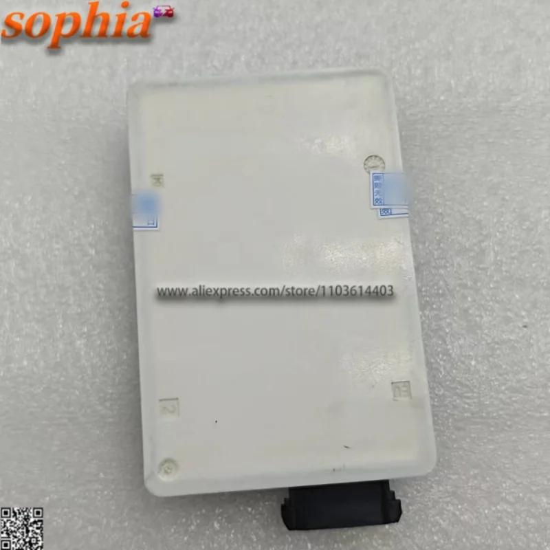 A0009058104 レーダーセンサー メルセデス・ベンツX166 W205用