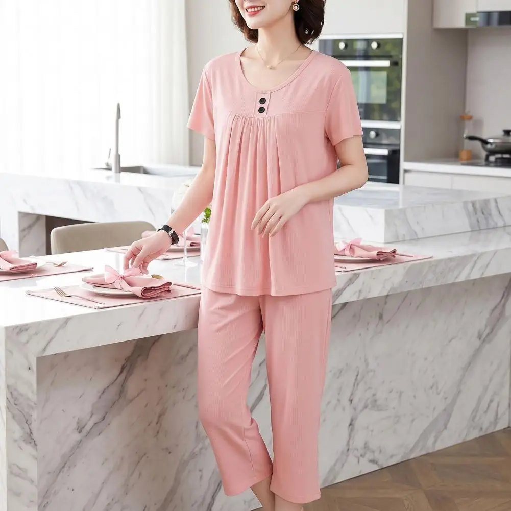 

Women Pajama Set Soft Fabric Nightwear Short Sleeve Top And Cropped Pants Sleepwear Set Summer Casual Lounge Outfits