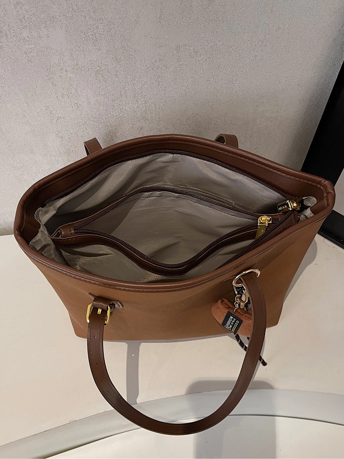 borsa-tote-di-grande-capacita-borsa-da-pendolare-nuova-borsa-a-spalla-versatile-con-scomparto-con-cerniera-per-il-lavoro-moda-2025