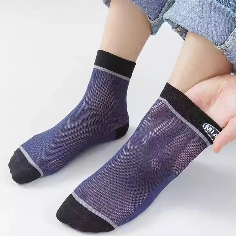Dreamlikelin 5 Pairs 2026 New Men's  Mesh Socks Spring Summer Breathable Sweat-Absorbent Thin Letter Print Middle Tube Socks