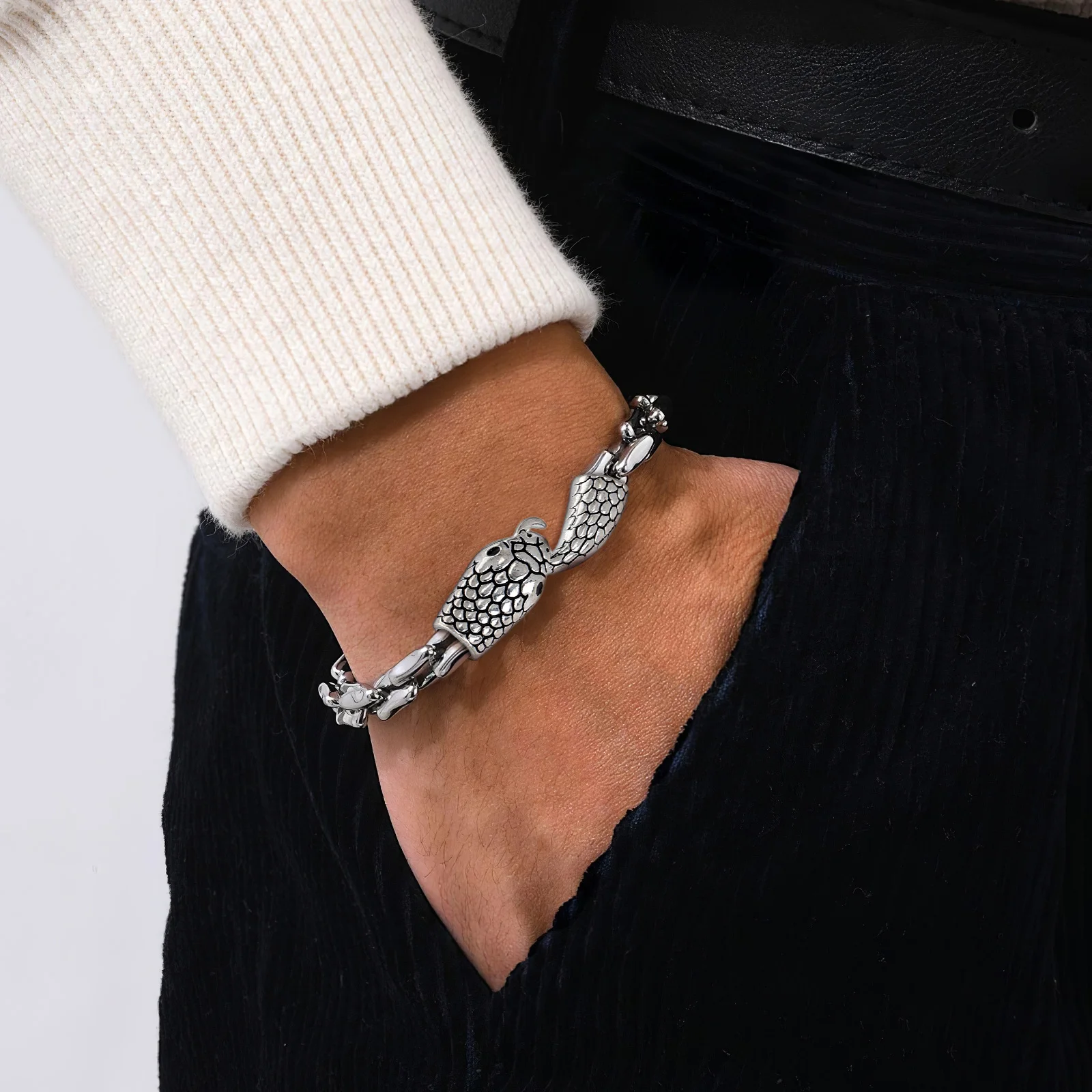 

Snake Scalp Buckle Bracelet Alloy Clasps Vintage Jewelry Accessories for Women Necklace Bracelet Making