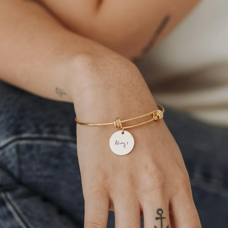 

Customized Stainless Steel Multi-Circular Pendant Retractable Bracelet for Best Friend/Birthday/Christmas/ Mother Plot Gift