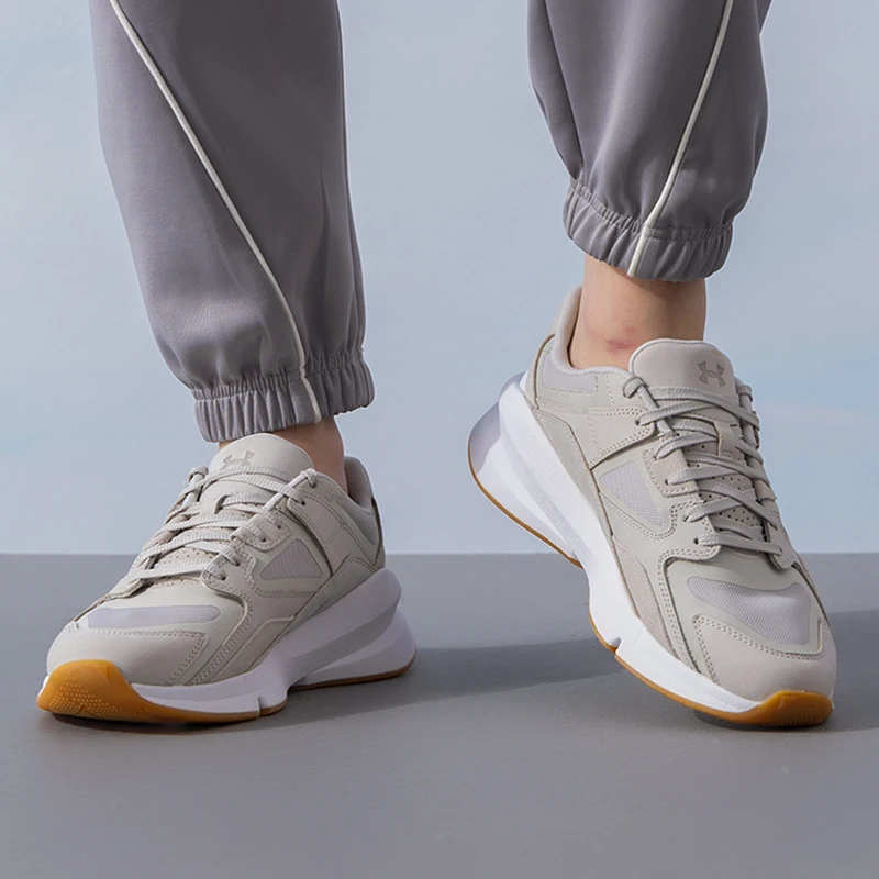 

Under Armour Forge 96 Men's Sports Shoes, Lightweight, Cushioning, Comfortable Sports Shoes, Casual Shoes, Commuter Low-Top Casual Shoes 3027718-201