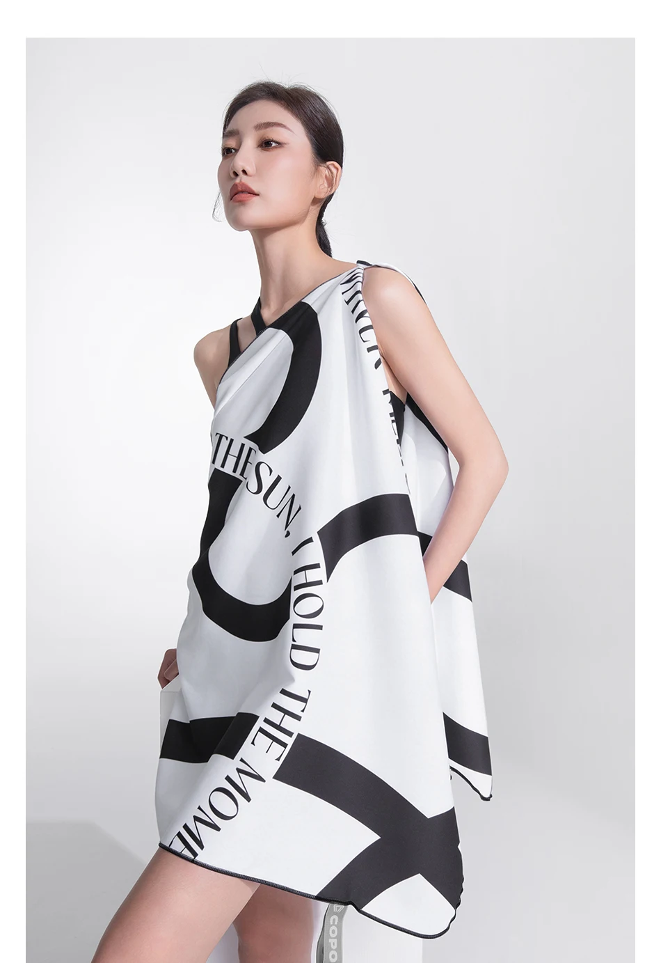COPOZZ Schnell trocknendes Strandtuch für Damen, tragbar, für Fitnessstudio, Hotel, saugfähiges Sport-Badetuch, warmes Wickeltuch aus ultrafeiner Faser – Detail 17