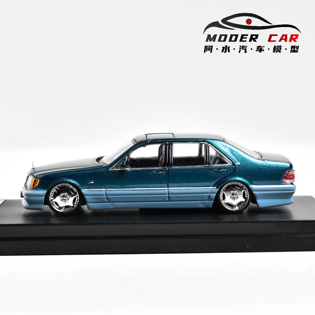 SW 1:64 S600 W140 Druckguss-Modellauto