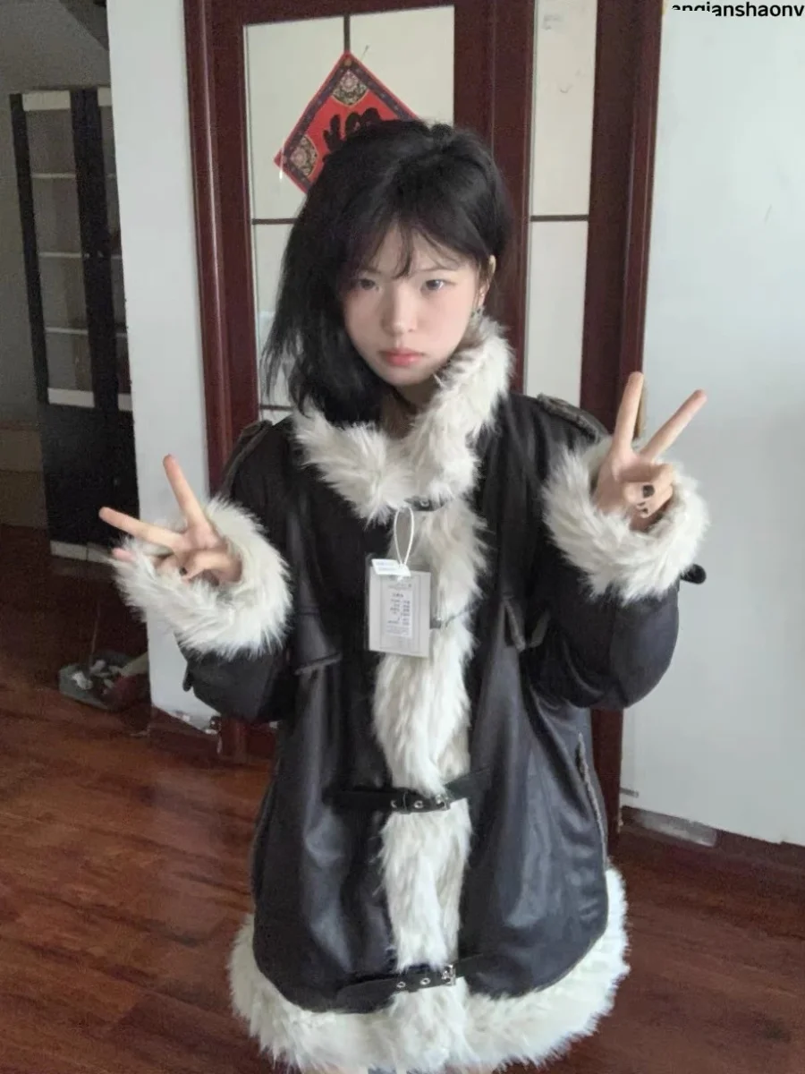 

Замшевое джато с мехом ягненка в американском стиле ретро, цельное мотоциклетное хлопковое пальто, женское зимнее теплое хлопковое пальто, длинная свековая куртка...