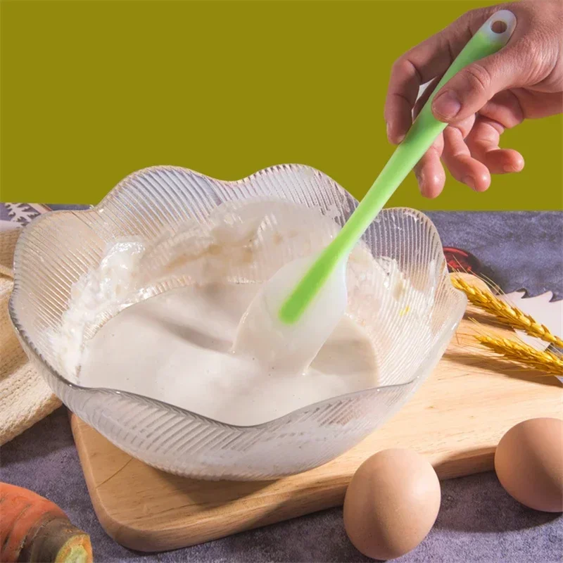 Non-stick Mat Kitchen Utensils Baking Tools Pastry Scraper Sander Non-stick Heat Resistant Pastry Tools Translucent Baking Stick