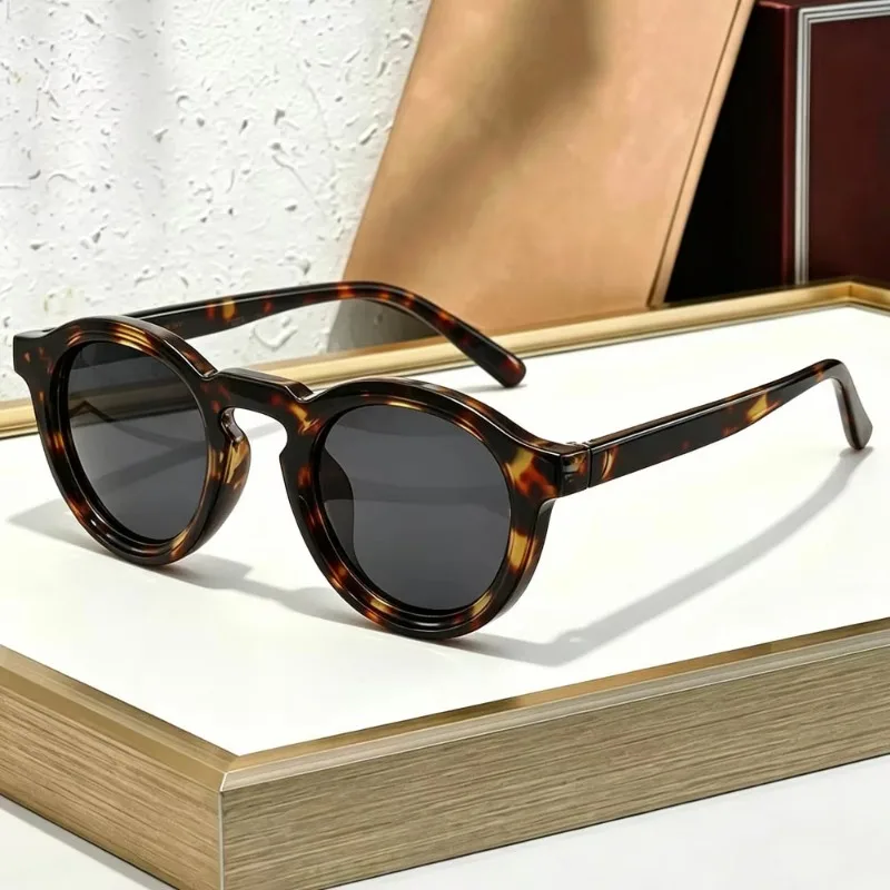 New Retro Round Small Frame Sunglasses for Women Classic High-end Men's Glasses Fashion Trend UV Resistant Sun Glasses Outdoor