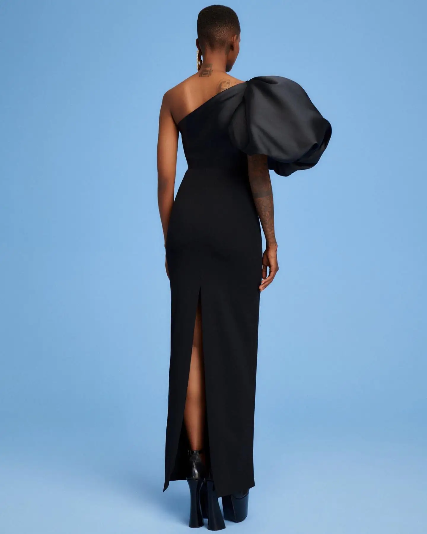 Customized Classic Back Slit One Shoulder Short Sleeves Evening Dresses Graceful Straight Jersey Black Party Gowns فساتين سهرة