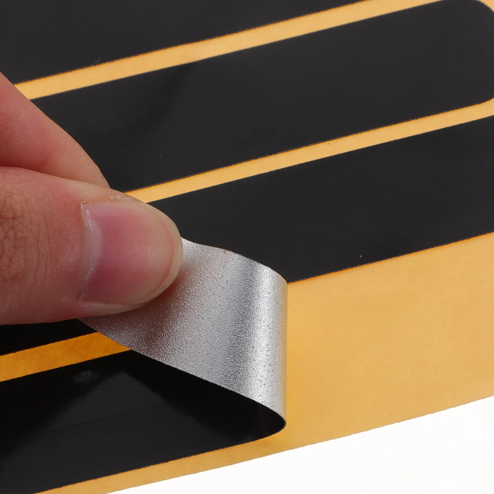 

Светоотражающие наклейки для шлемов, черные мотоциклетные наклейки, лента для лыжных и велосипедных шлемов, повышающая видимость, безопасность, прочность, устойчивость к погодным условиям