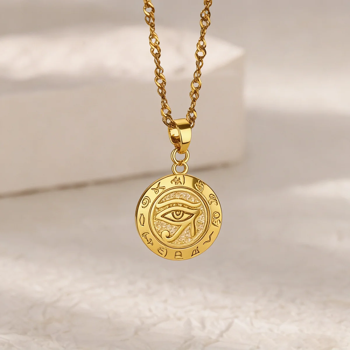 Stainless Steel Evil Eyes Pendant Necklace For Womens Jewelry Clavicle Chains Necklaces Gifts Party Dropshipping