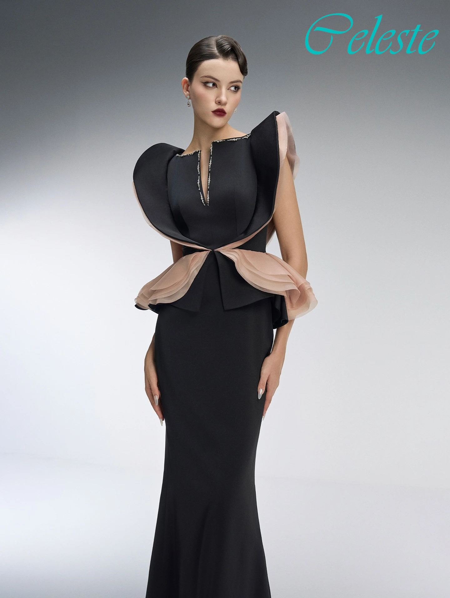 تخصيص حورية البحر طاقم الرقبة قصيرة الأكمام أنيقة مساء اللباس الرسمي حساسة المشاهير أثواب عالية الجودة حزب اللباس