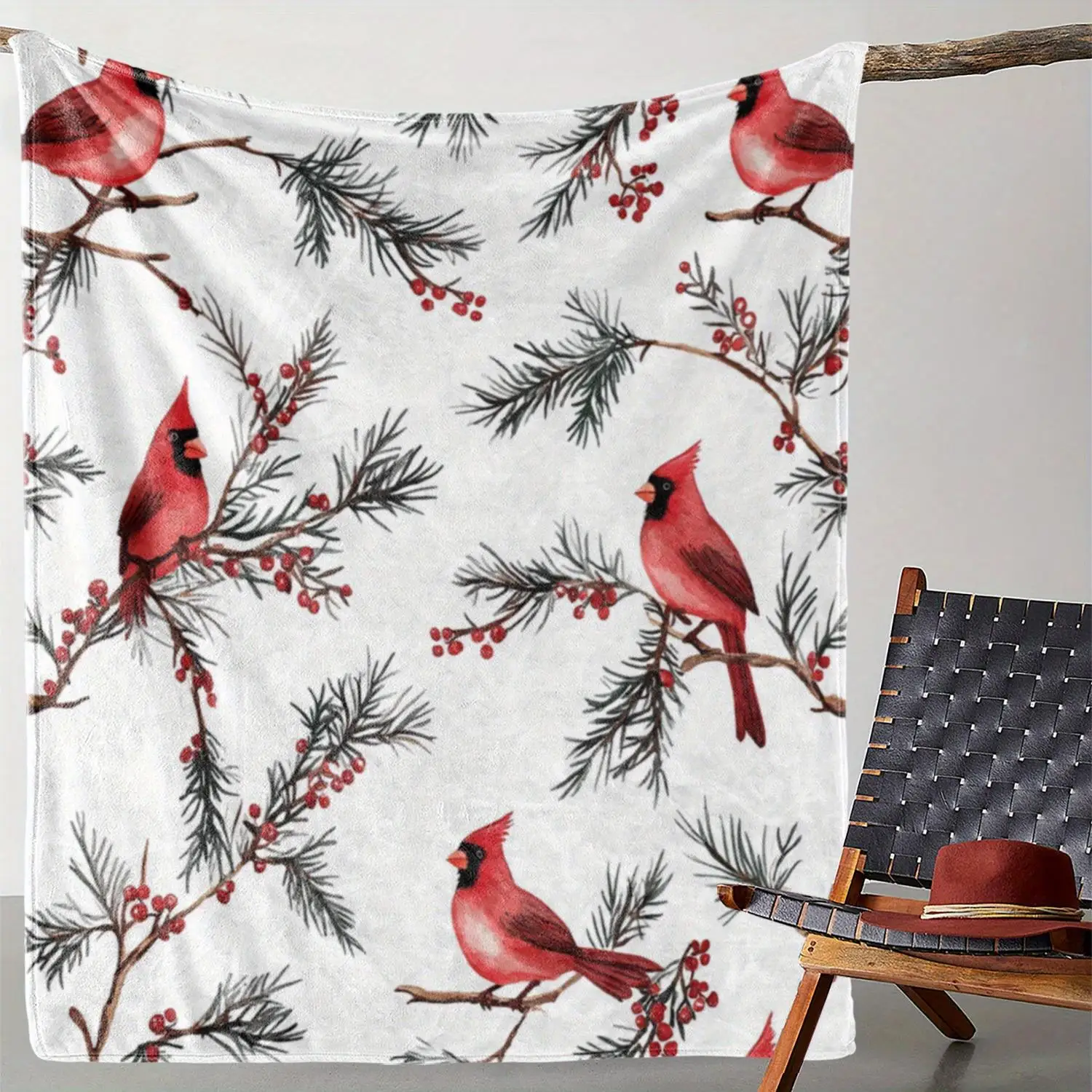 Vintage red peacock print blanket, made of polyester, machine washable, suitable for sofas, beds, offices, camping, and travel.