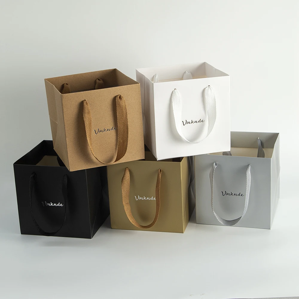 Lot De 16 Sacs Cadeau Papier 32x25x11 Cm Multicolores - Avec Poignées