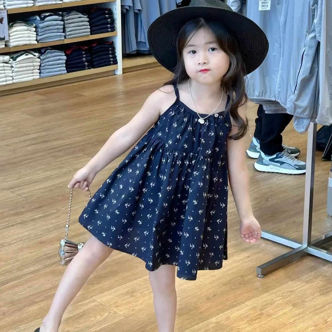 

Summer New Baby Girl Dress Navy Blue Floral Suspender Children's Temperament Dress for Girls 2 4 6 7Y