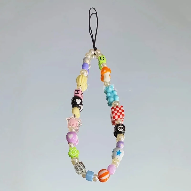 Cordão de celular vintage artesanal para mulher, charme bonito, pulseira de pulso chaveiro pingente de urso cogumelo para menina, presente