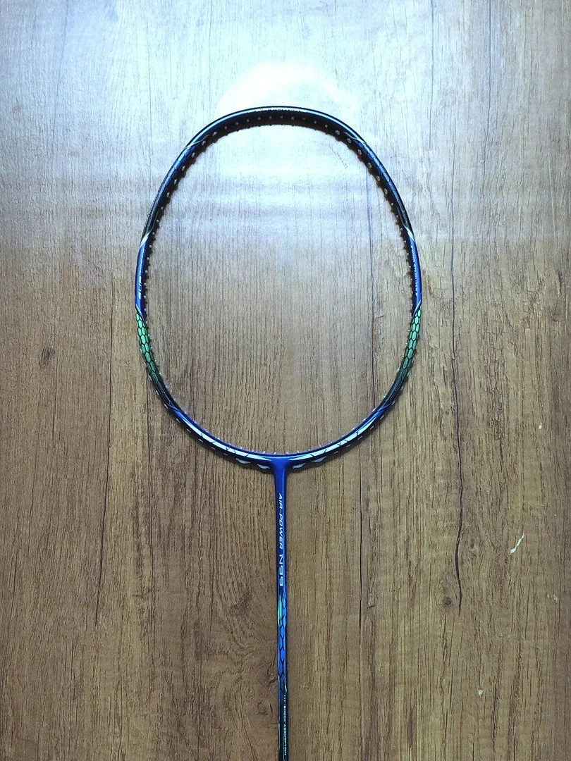 racchetta-da-badminton-airpower-n99-senza-marchio-realizzata-interamente-in-fibra-di-carbonio-ideale-per-un-gioco-offensivo-con-manico-g5-leggera-e-ad-alte-prestazioni