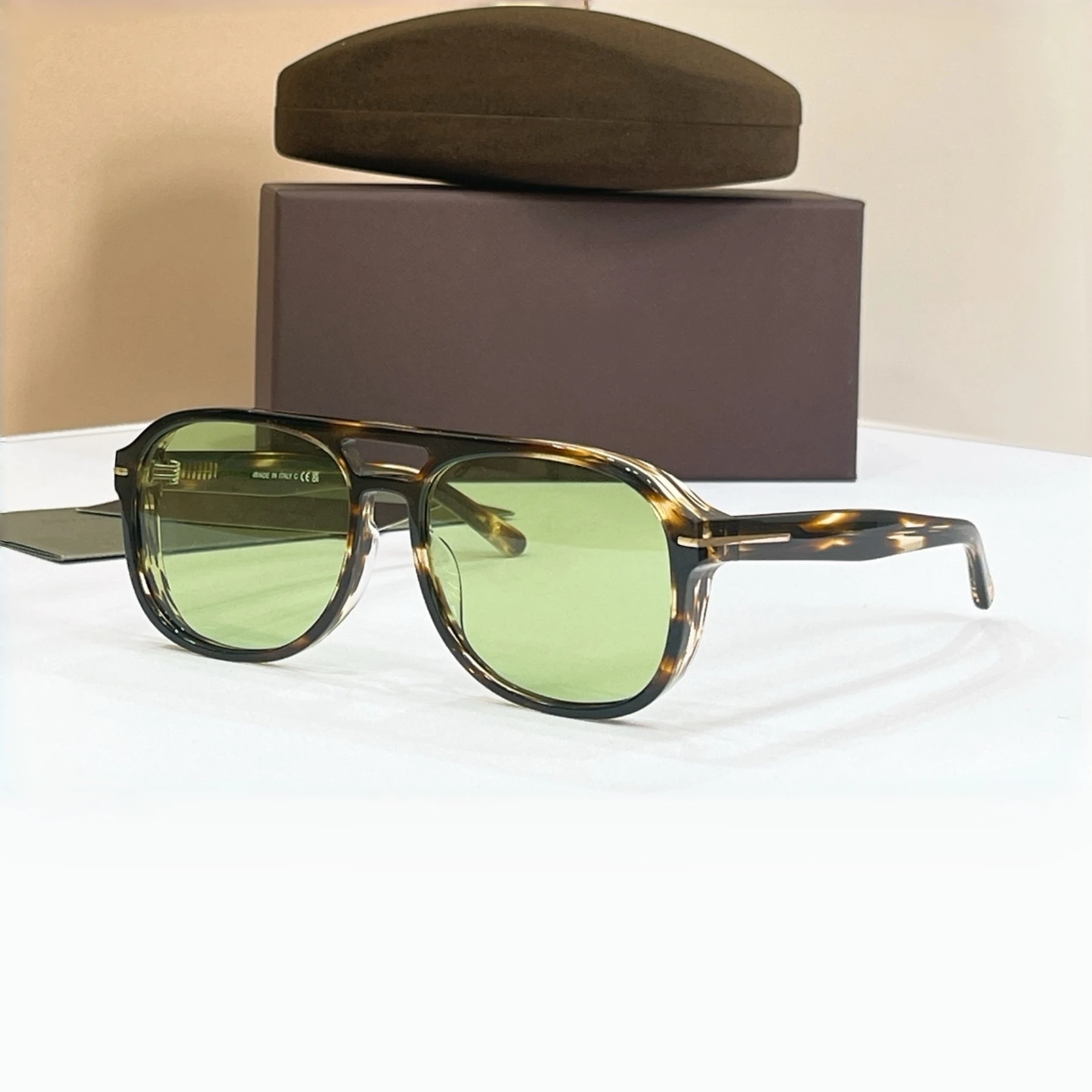 1022 Sunglasses for Men Women,Premium Acetate Aviator Frame,UV400 Blocking,Trendy Retro Aviator Must-have Fashion Eyewear