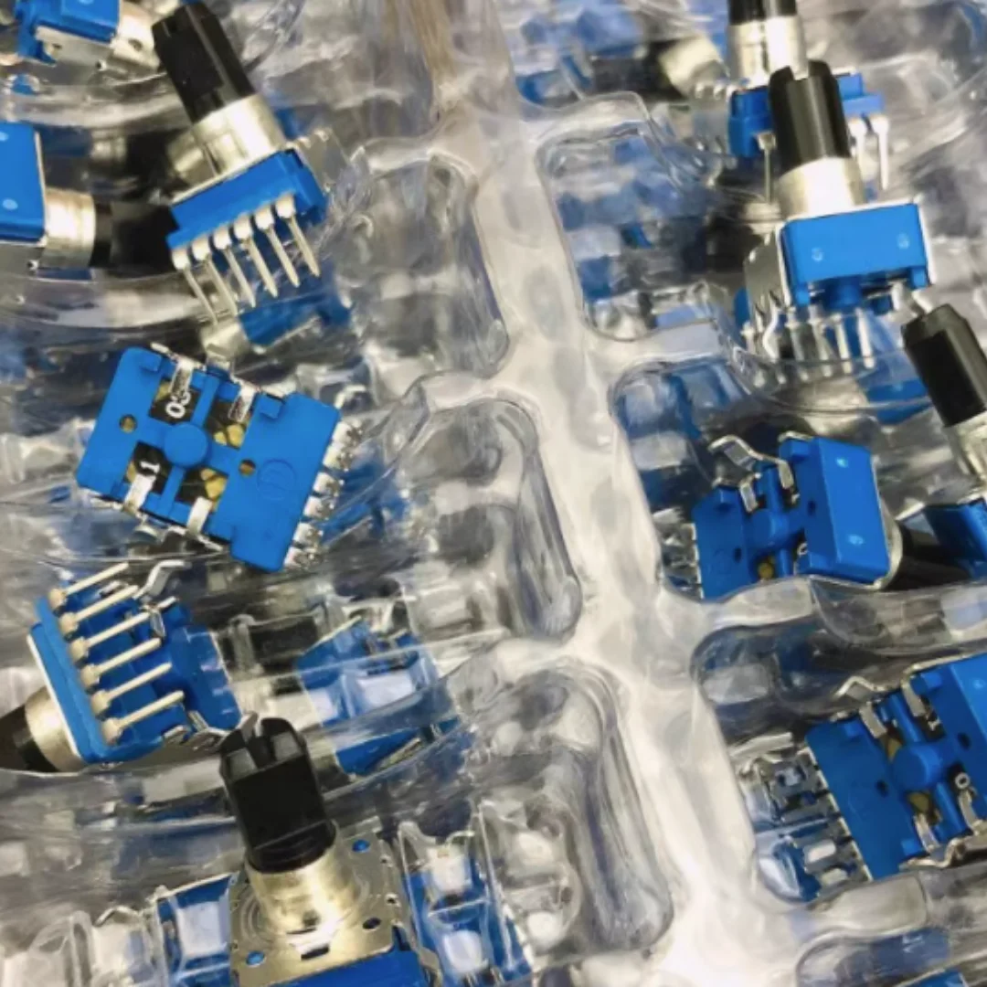 5pcs/LOT E1100MK11 323T Computer Speakers Line Control Volume Potentiometer Switch A103 A10K