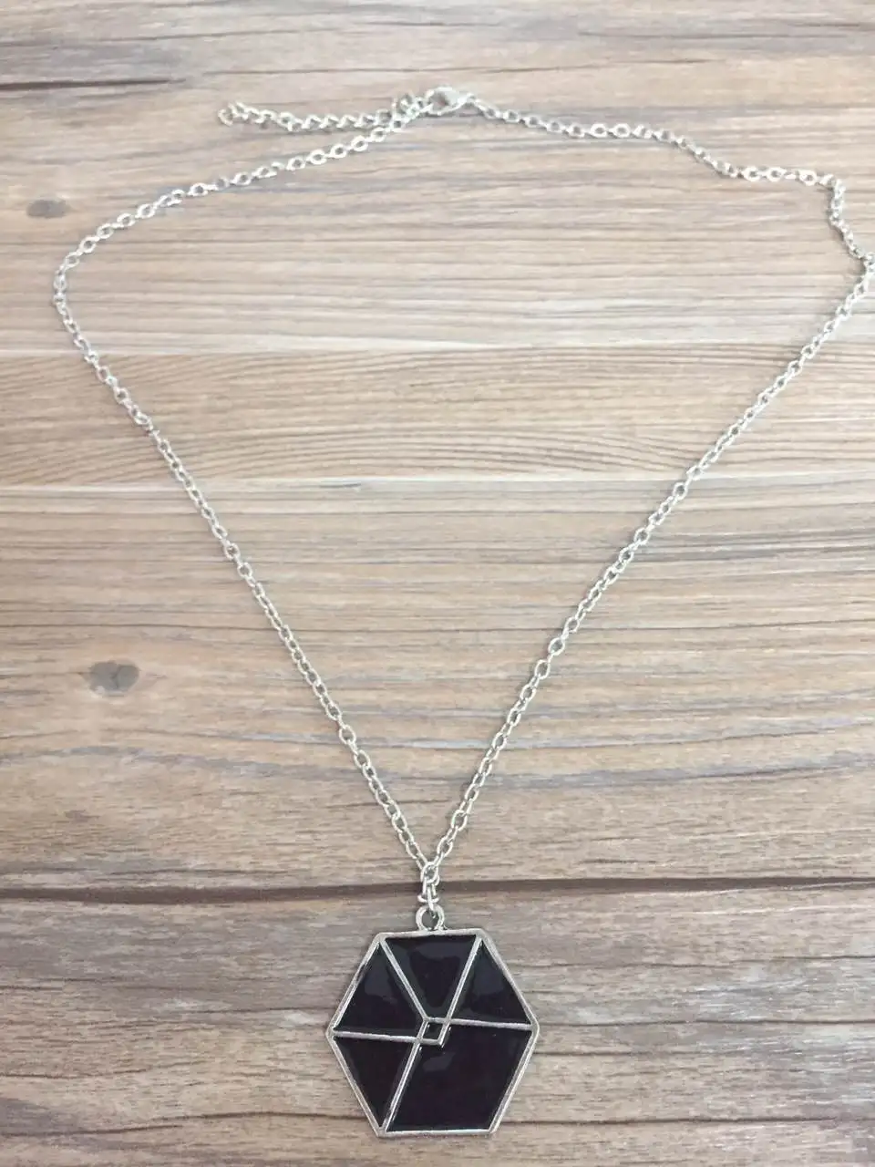 2024 Fashion Vintage New Geometric Black Hexagon Necklace For Women Simple Plain Long Chain Jewelry Necklace