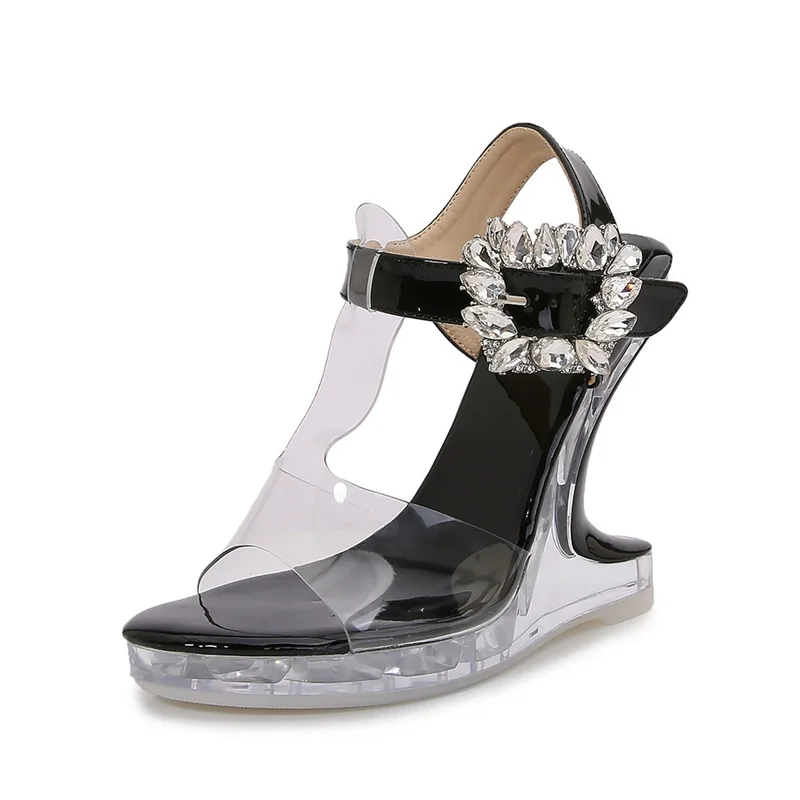 Summer new transparent PVcT with patent leather waterproof platform heel sandals for banquets, large-sized high-heeled women's s