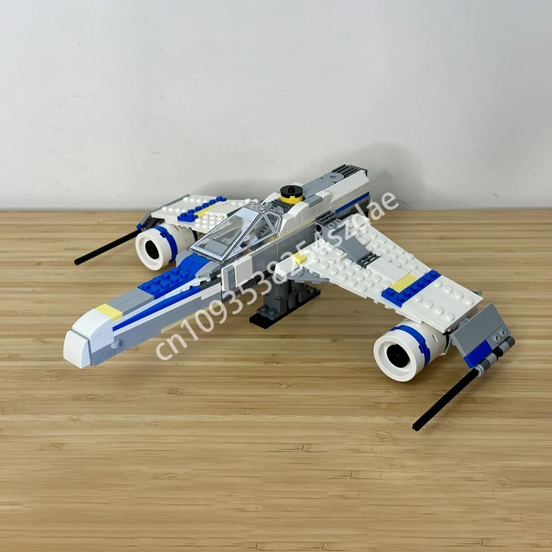 

428 шт. MOC Triple Wing 3-в-1 Rebel U Wing Starfighter Star Battle Building Blocks Модель Space воображение образование для взрослых