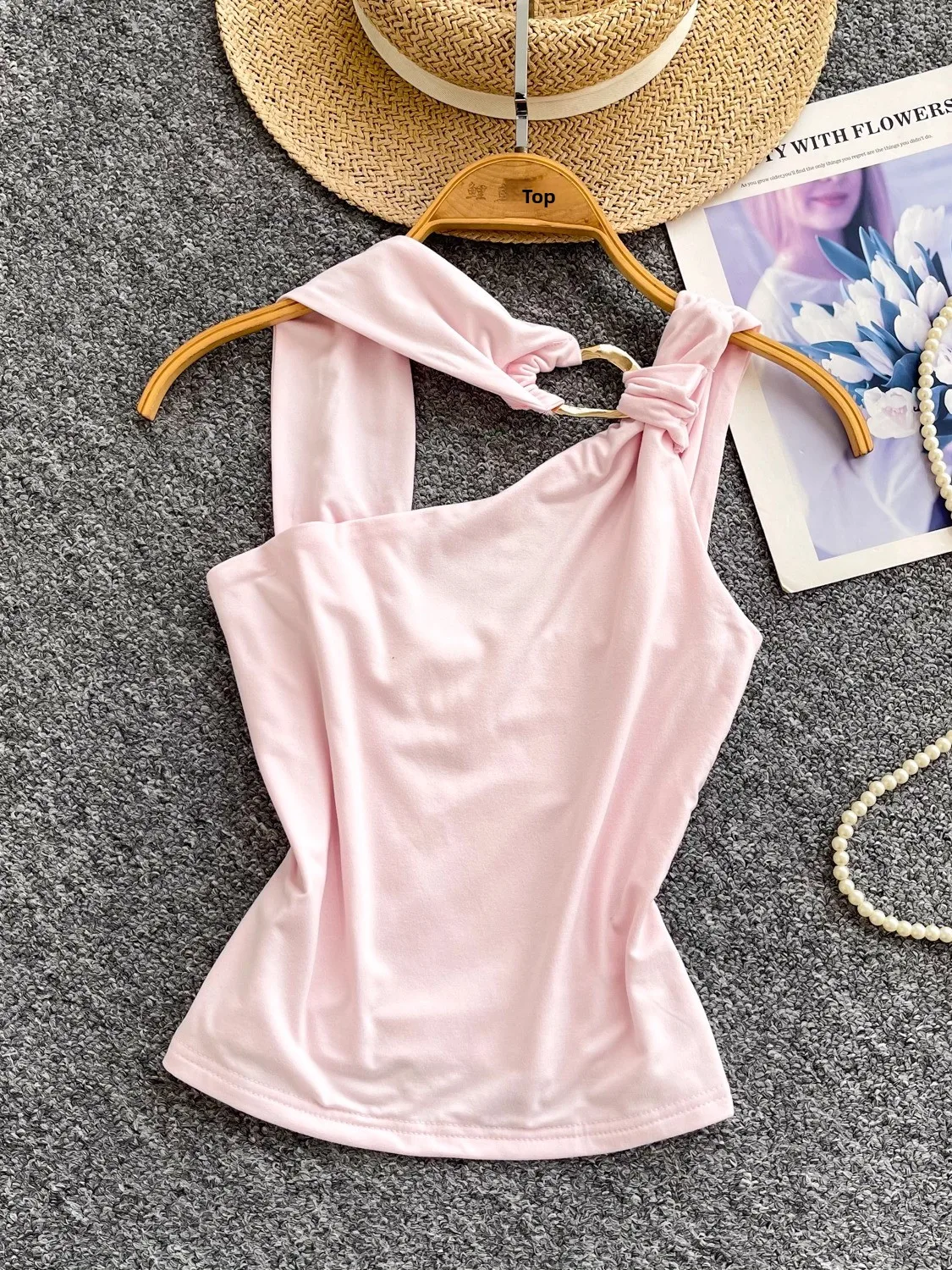 고급스러운 Strapl Crop Top 여성 슬림 피트 매듭 디자인 섹시한 여름 조끼 세련된 통근 스타일 솔리드 컬러 캐주얼웨어