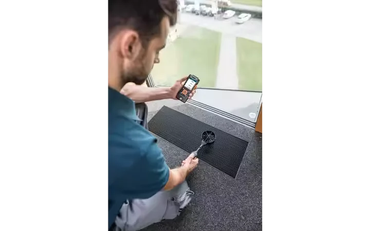 Testo 440 Delta P Flow ComboKit 1 Lux Kit Lichtmesser Luftgeschwindigkeit und IAQ Messgerät 0563 4409