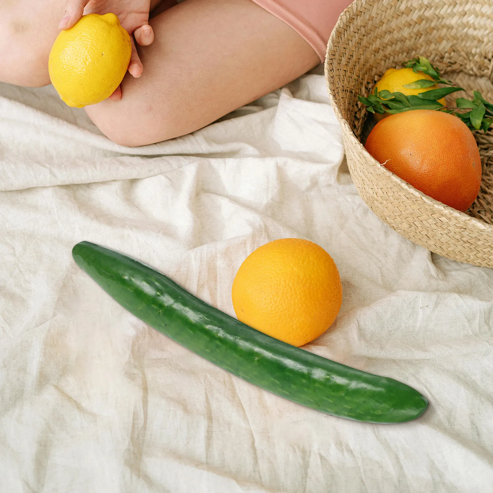 4Pcs Artificial Cucumber Decors Realistic Surface Finish Fake Vegetable Props for Restaurant Display Hotel Decor Kitchen