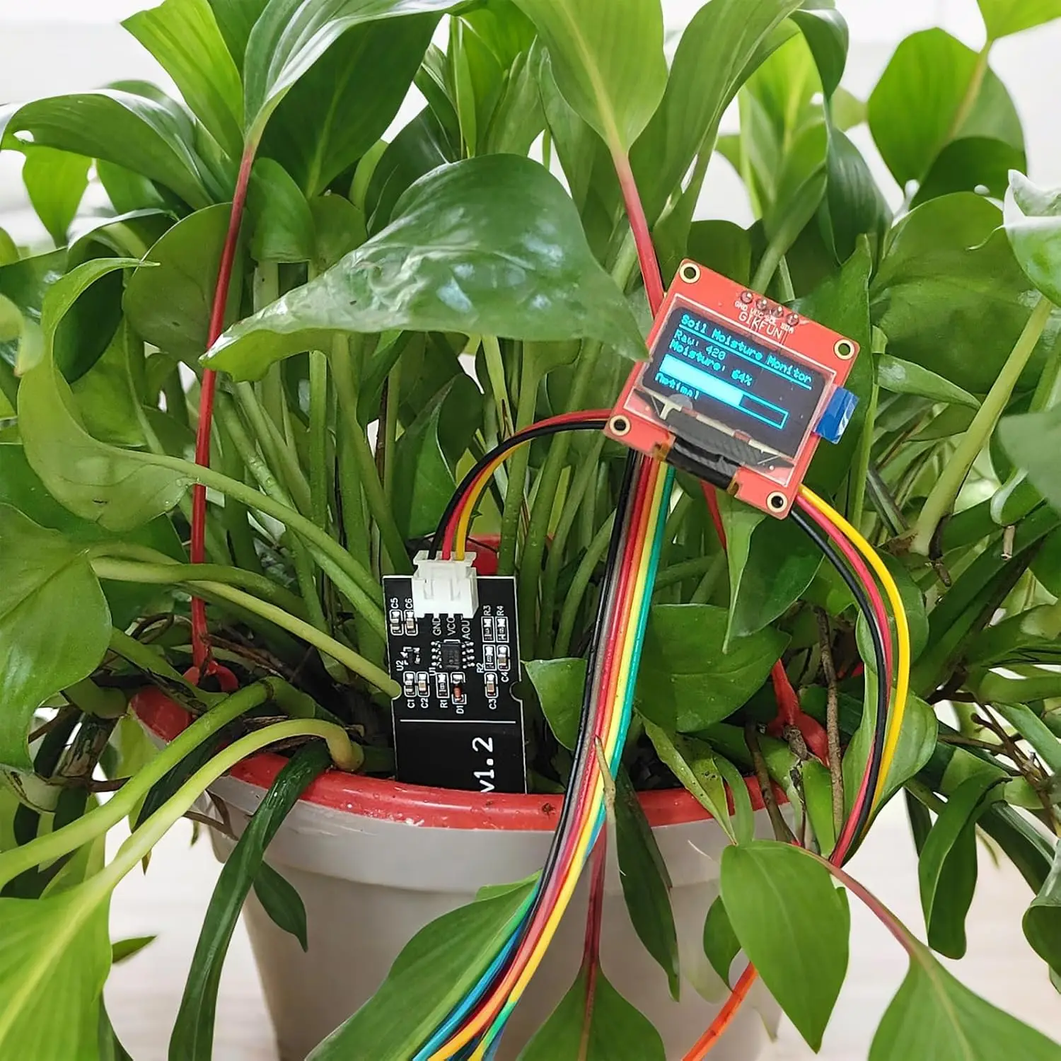 Capacitive Soil Moisture Sensor Module Corrosion Resistant Moisture Detection Garden Watering for Arduino DIY 3.3~5.5V view 6